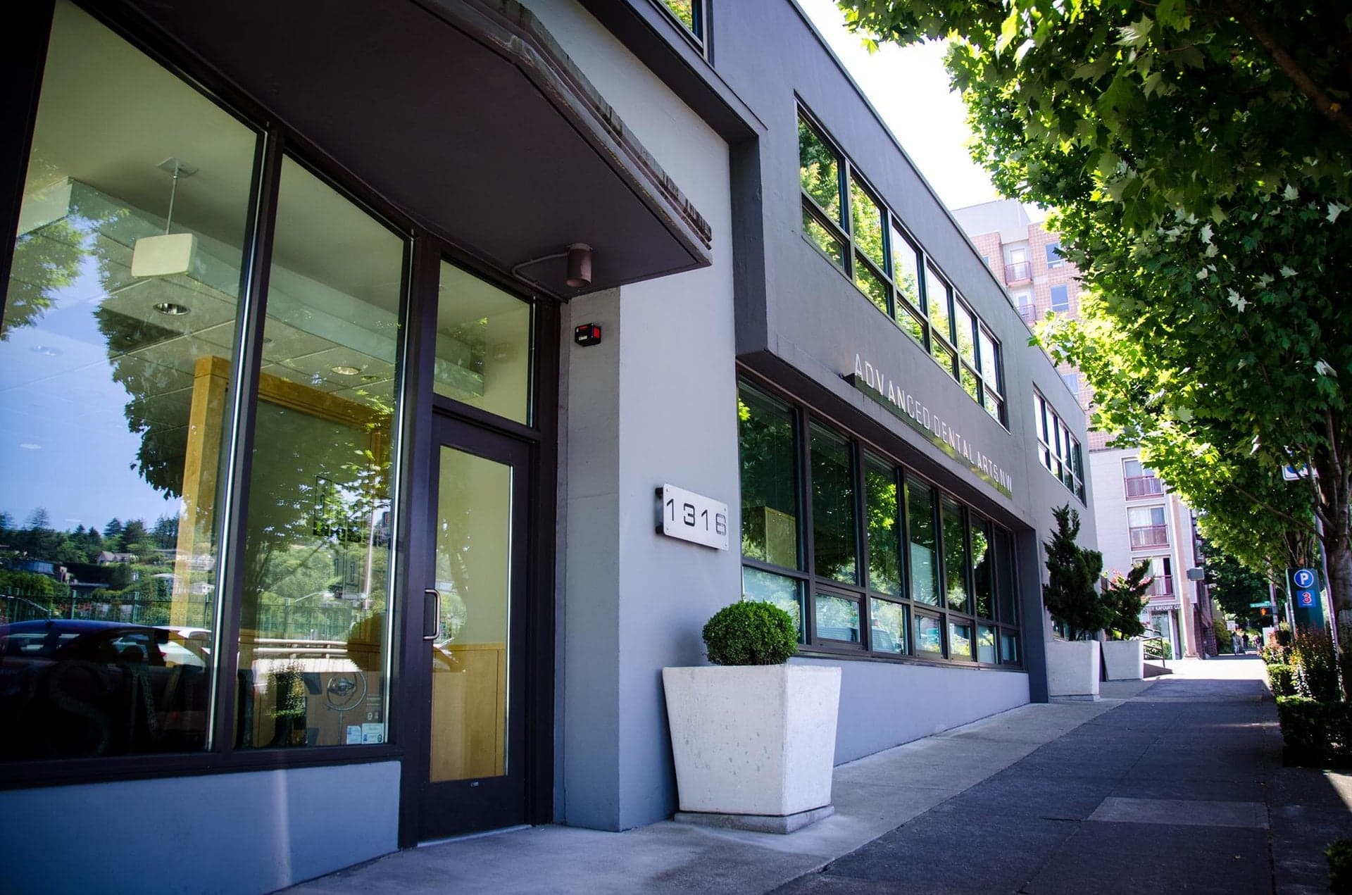 Portland's trusted dental practice. Complete family dentistry, cosmetic treatments, dental implants & emergency care. Advanced Dental Arts NW.